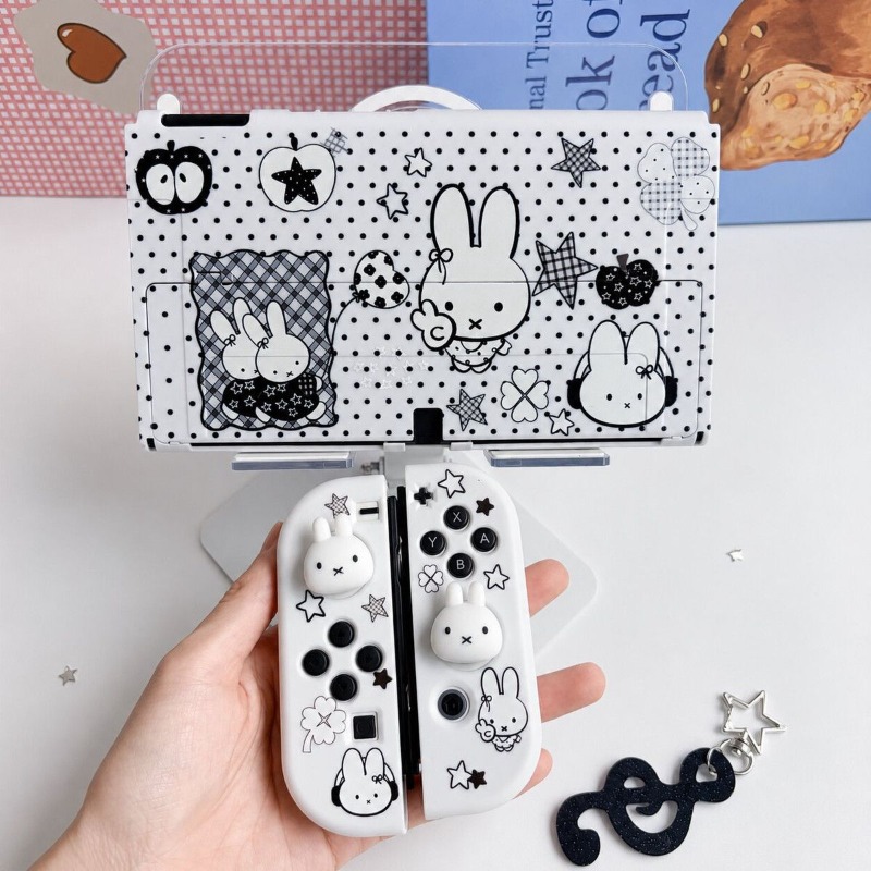 Gaming Console In Tv - เคสป้องกันนินเทนโดสวิตช์ OLED ลายมิฟฟี่น่ารัก ดีไซน์แยกส่วนแบบนิ่ม สำหรับคอนโทรลเลอร์และตัวเครื่อง ปกป้องการเล่นเกม